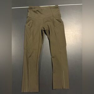 Lululemon Olive Cropped Leggings